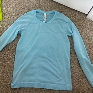 Swiftly Tech Long-Sleeved Shirt